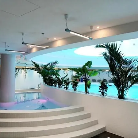 Gc Sun Club Pool Jacussi Sauna Spa Stettin